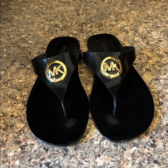 Michael Kors Black Sandals with Gold Emblem NWOT Size 11 - Picture 1 of 3